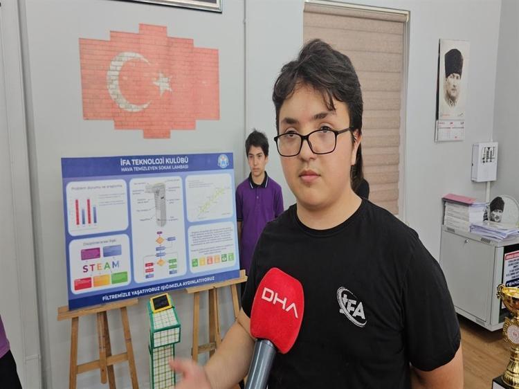 KİRLİ HAVAYI ALGILAYINCA ÇALIŞIP TEMİZLİYOR