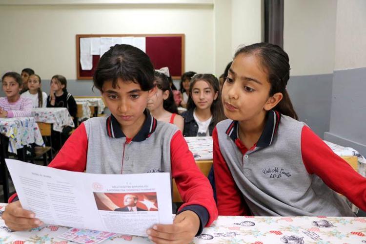 KISA SÜREDE UYUM SAĞLADI