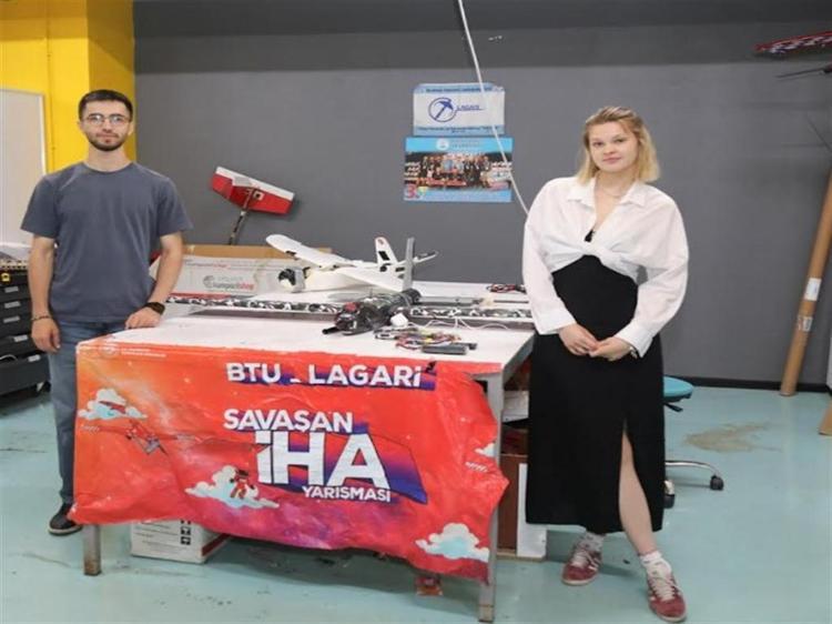 ‘MEZUN OLDUKTAN SONRA TÜRKİYE’DE KALMAK İSTİYORUM’