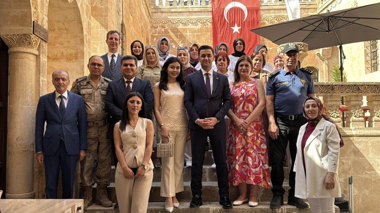 ‘ÜRETMENİN MUTLULUĞUNU YAŞIYORUZ’