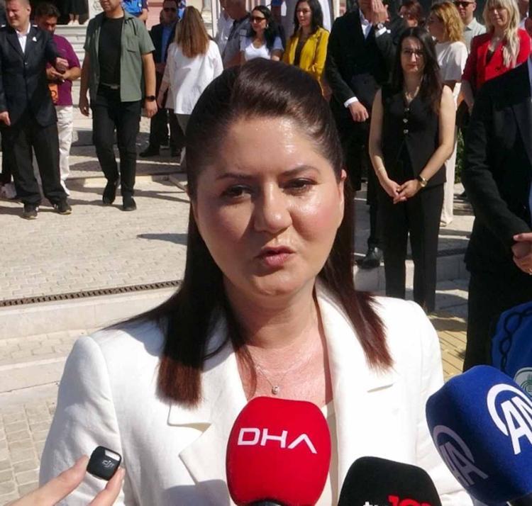 ‘ONURLU VE GURURLU BİR AN’