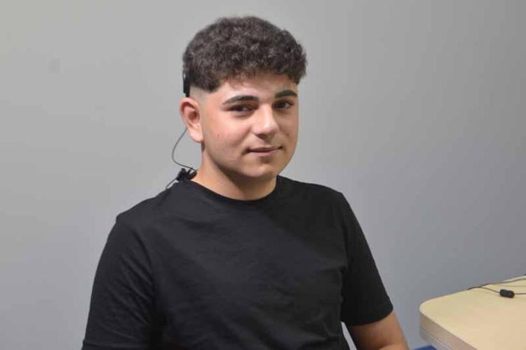 ÇEVREMİ TAM DUYAMIYORDUM