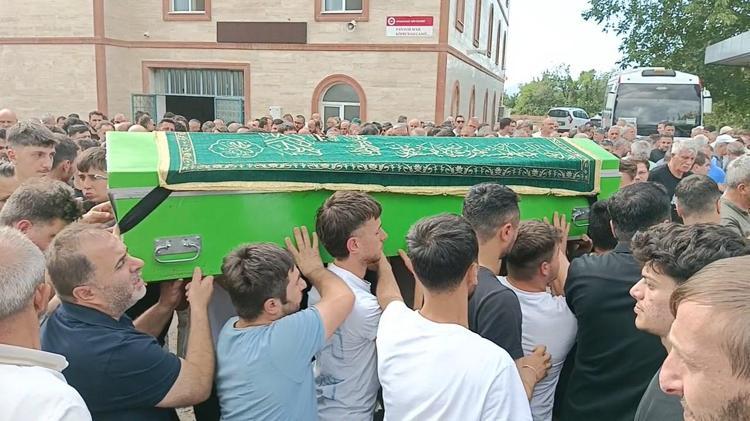 BÜNYAMİN KADI DA GÖZYAŞLARIYLA UĞURLANDI
