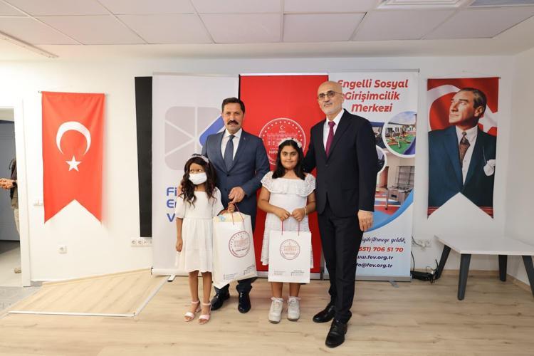 UMARIM ÇOK MUTLU OLUR