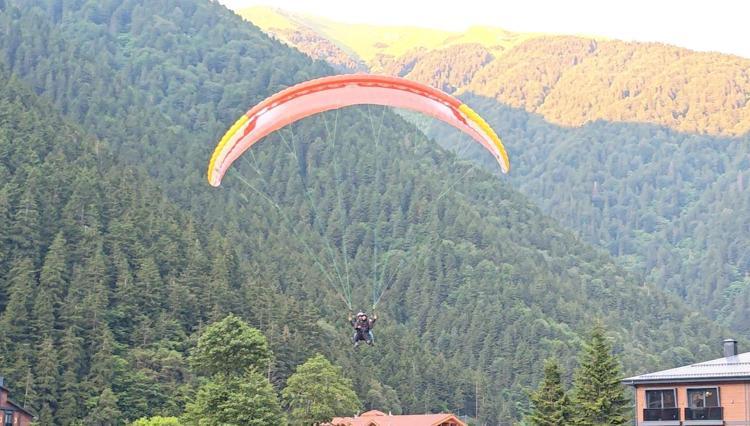 BİR KEZ UÇAN MİSAFİRLER YENİDEN GELİYOR