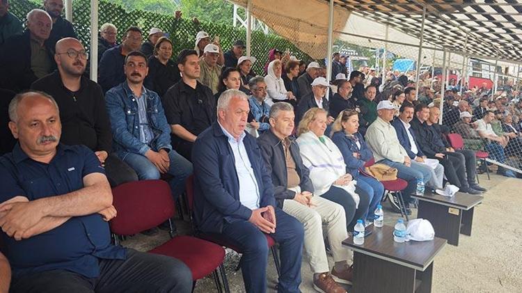 TAKRİBEN 105 BİN KİŞİ ARENAYI ZİYARET ETTİ