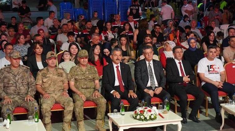 ‘ÜLKEMİZİN ÖNÜNDE YENİ BİR SAYFA AÇMIŞTIR’