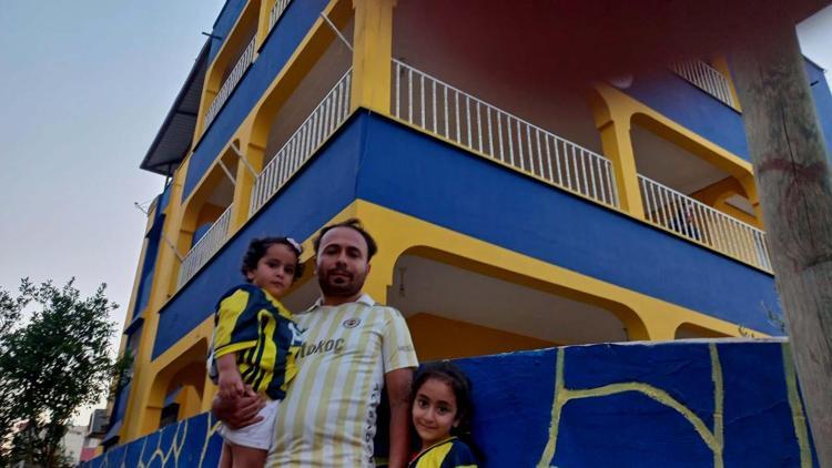 ‘DOĞUŞTAN FENERBAHÇELİYİM’