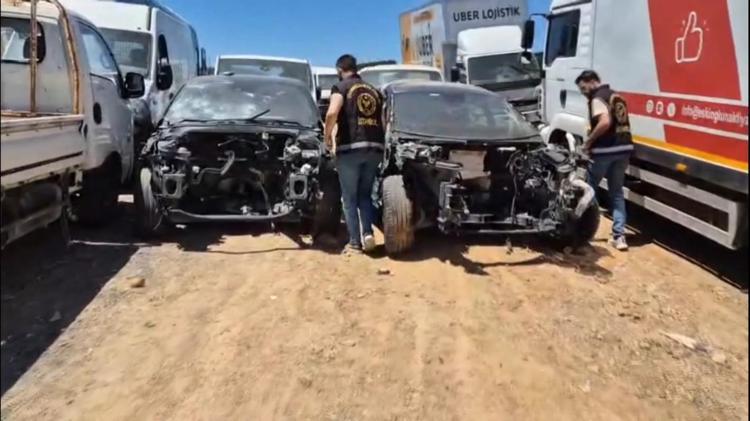 “ŞU ANDA NAKİT YOK ORADAN BİR KAÇ OTOMOBİL PARÇASI SÖKÜN”