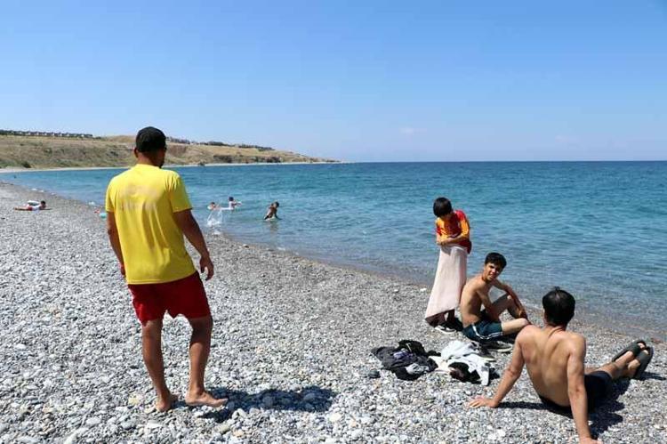 PLAJ ÜCRETSİZ HİZMET VERMEYE BAŞLADI