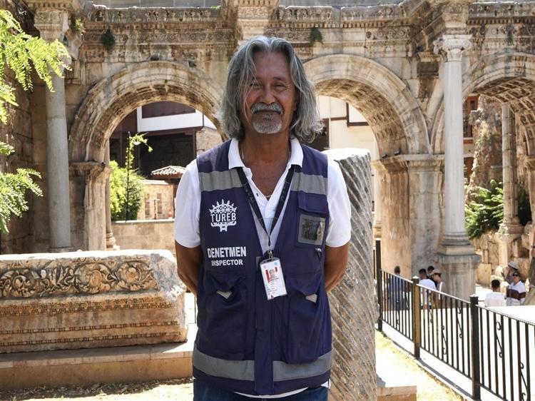 ÜLKEMİZİN İTİBARINI VE REHBERLERİMİZİN HAKKINI KORUYORUZ