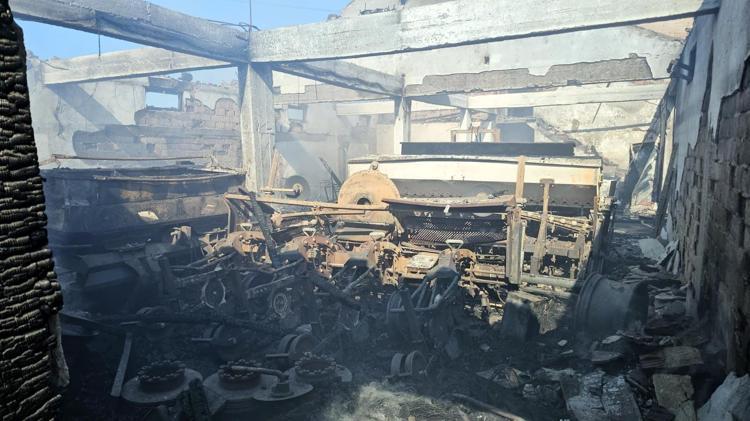‘ALEVLER BİR ANDA EVİ SARDI’