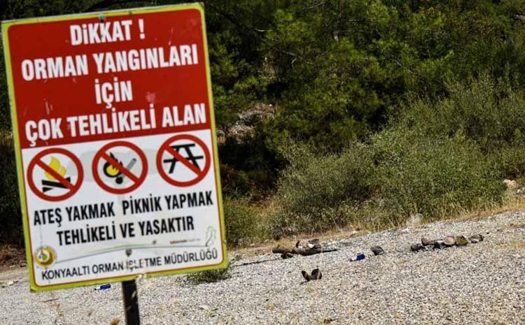 UYARI TABELASINA RAĞMEN YASAK GÖZARDI EDİLDİ