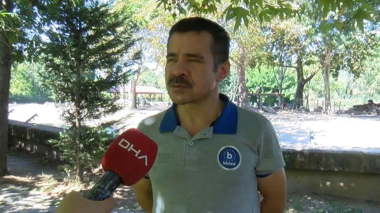 GELİR GELMEZ İLK İŞİMİZ HAYVANLARI BESLEMEK