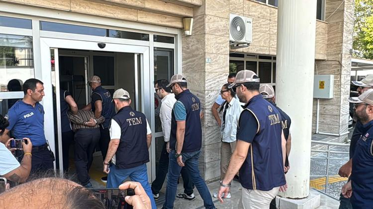 Muğla Cumhuriyet Başsavcılığı koordinesinde yürütülen soruşturma kapsamında gözaltına alınan şüphelinin ifadesinde suçlarını itiraf ettiği belirtilerek şöyle denildi: