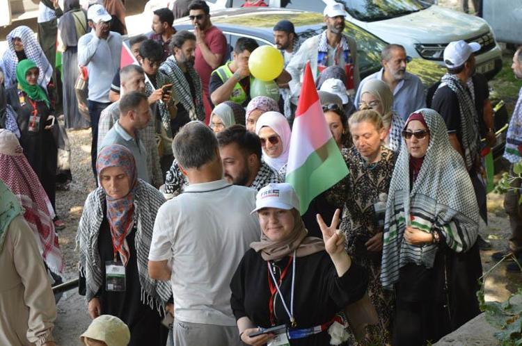 ‘İŞGALCİ YAPI DÜNYAYA KAN KUSTURUYOR’