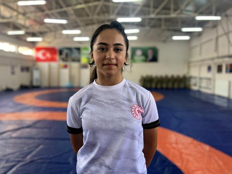 ABLAM ŞAMPİYON OLUNCA HEVESLENDİM