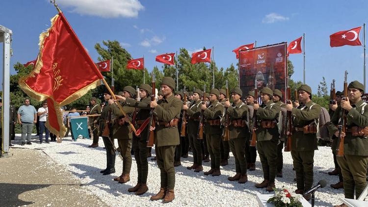 HİÇBİR ZAMAN UNUTTURMAMAK GİBİ BİR MİSYONUN DA TEMSİLCİSİ OLDUĞUNU BİLİYORUZ
