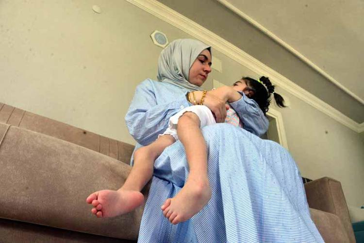 ‘EPİLEPSİ İLACINA NEDEN DOĞUMDAN İTİBAREN BAŞLANMADI’