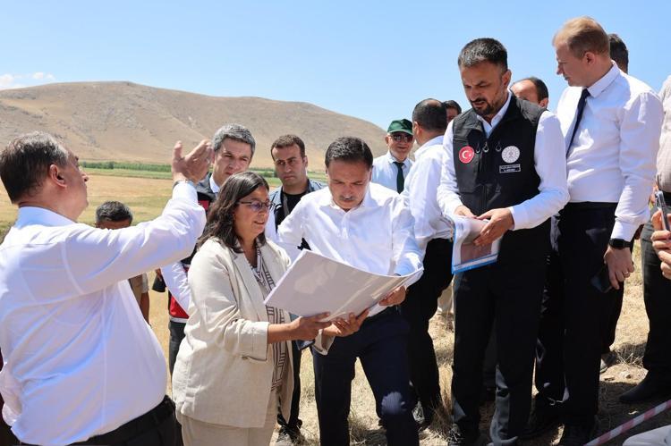 ‘EN ÖNEMLİ NOKTALARDAN BİRİSİNİN EĞRİKÖY HÖYÜK’TE OLDUĞUNU TAHMİN EDİYORUZ’