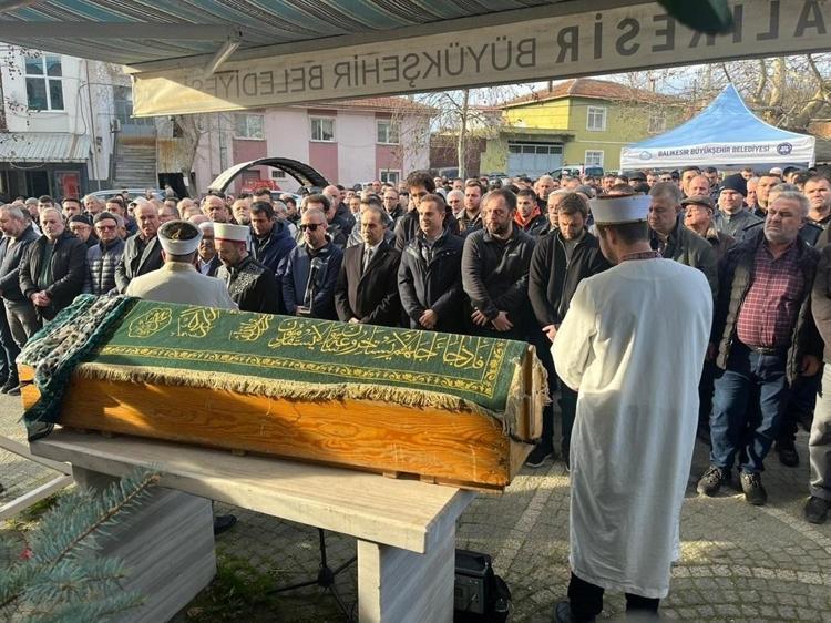 ‘ELİF DİKKATLİ ARAÇ KULANAN BİRİSİDİR’