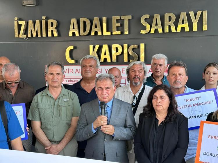 ‘CİNAYETİ AYDINLATACAĞINA YÜREKTEN İNANIYORUM’