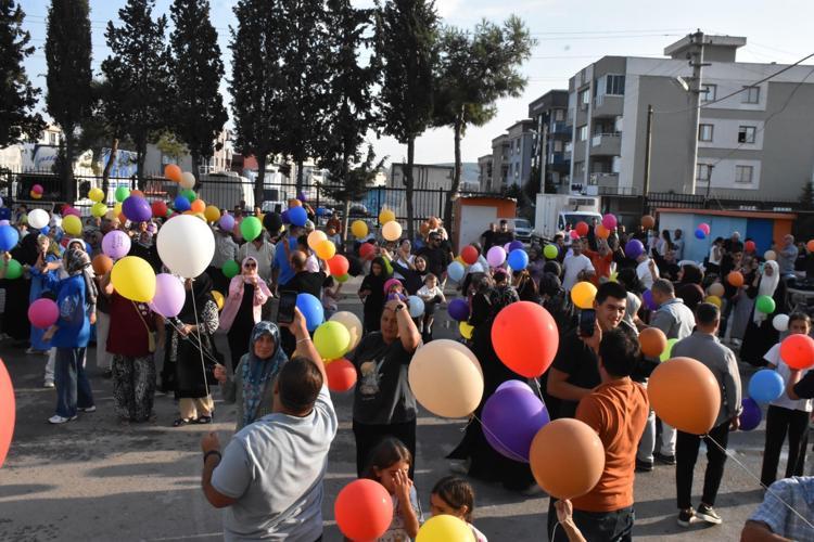 AİLELER MORALİNİ BOZMASIN