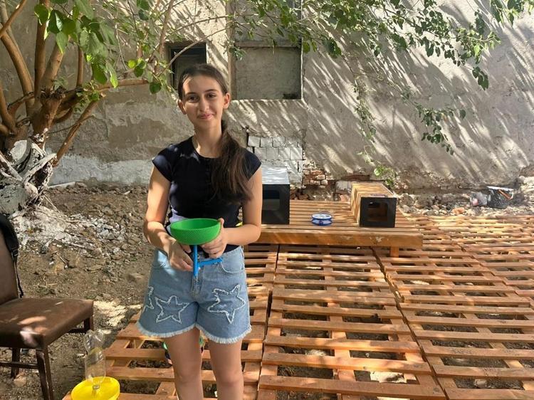 SU İÇTİKLERİNİ GÖRÜNCE ÇOK MUTLU OLDUM