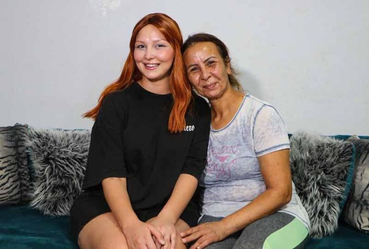 ‘KANSERİ YENDİĞİM İÇİN ÇOK MUTLUYUM’