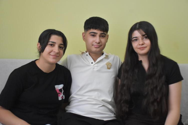 BÜYÜK ABLA İZMİRDE HEM ANNE HEM DOKTOR OLDU
