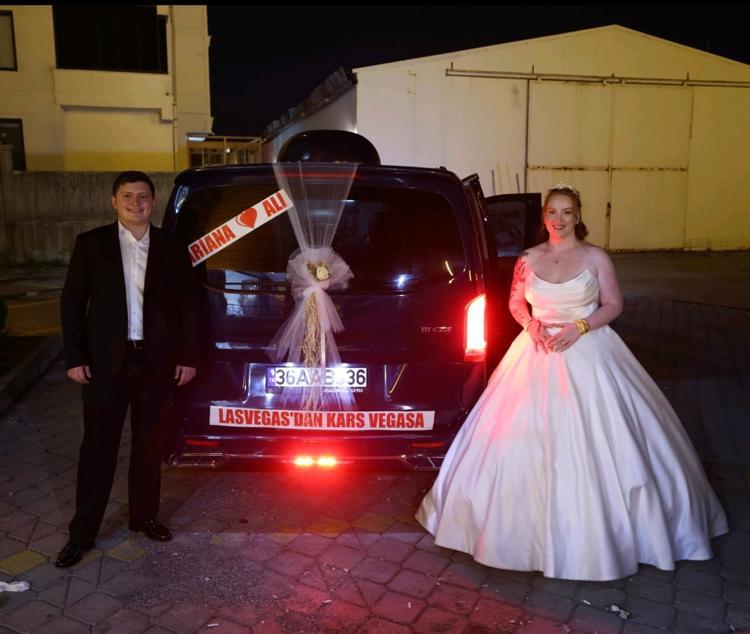 ‘SANA LAS VEGASTAN GELİN GETİRİYORUM’