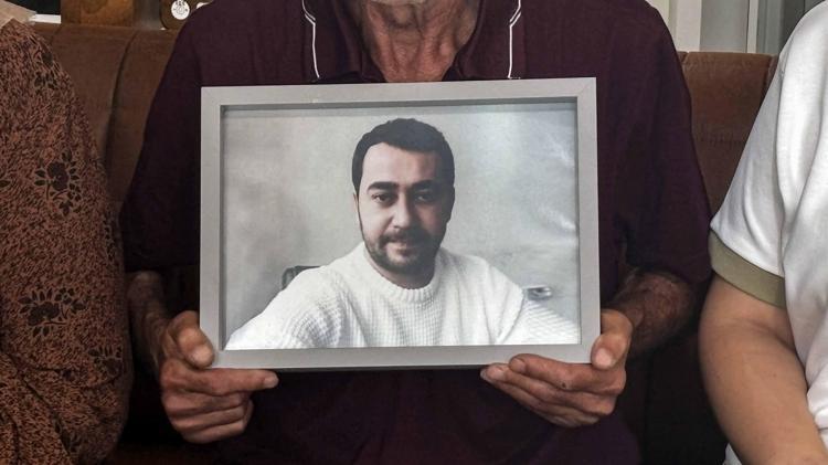 ‘OĞLUM KARINCAYI BİLE İNCİTMEZDİ’