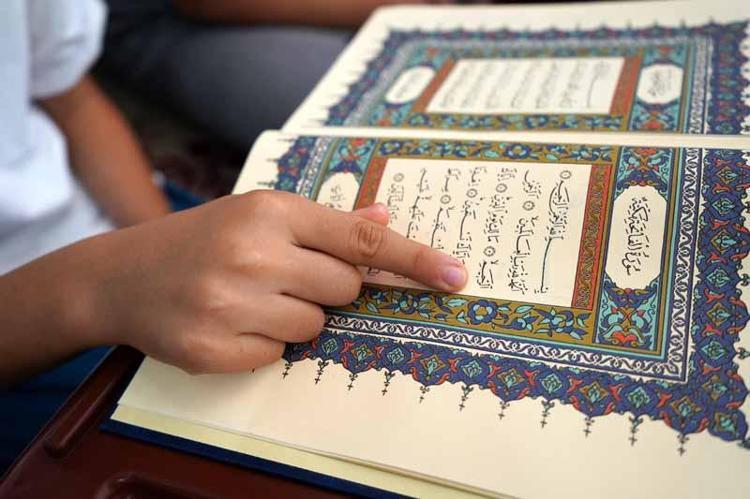 EŞİKTEN GİRMEK İSTEYEN NİCE GENCİMİZ VAR