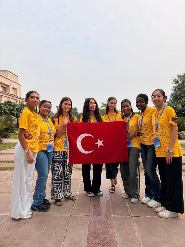 BİNLERCE BAŞVURU İÇİNDE BİR SONRAKİ AŞAMAYA KATILMAYA HAK KAZANDIM