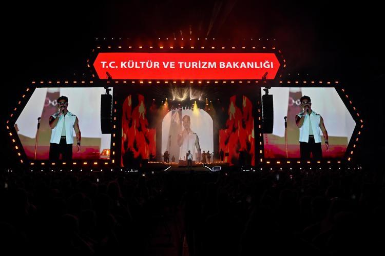 ATIK AMBALAJLARDAN ÖZGÜN BASKILAR