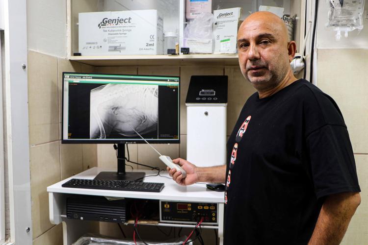 ‘VÜCUDUNUN YÜZDE 15’İ AĞIRLIĞINDAKİ KİTLEYİ ÇIKARDIK’