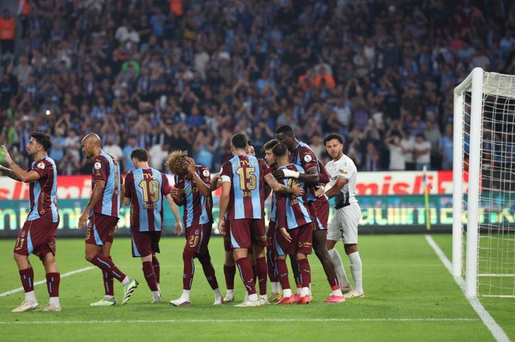 GENÇLERBİRLİĞİ KARŞISINDA 32 YIL SONRA EN FARKLI GALİBİYET
