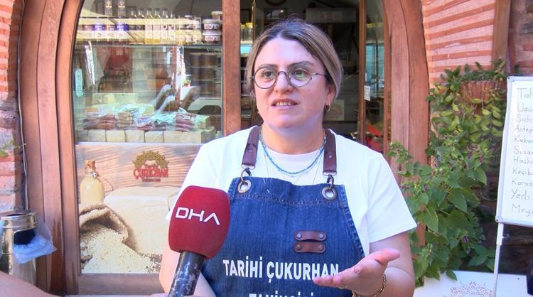 ‘DOKTOR TAVSİYESİYLE GELİP, KATKISIZ ÜRÜNLERİMİZDEN ALIYORLAR’