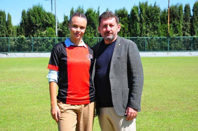 ZEYNEP MESTAN: HÜCUM FUTBOLU OYNATMAK İSTİYORUM