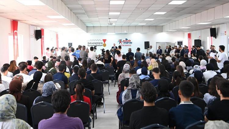 DEPREM SONRASI GENÇLERİN GELECEĞİNE YATIRIM
