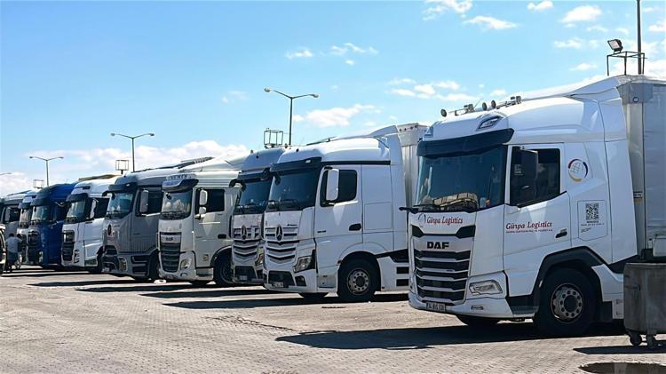 ‘POTANSİYEL GÖÇMEN SAYILIYORUZ’