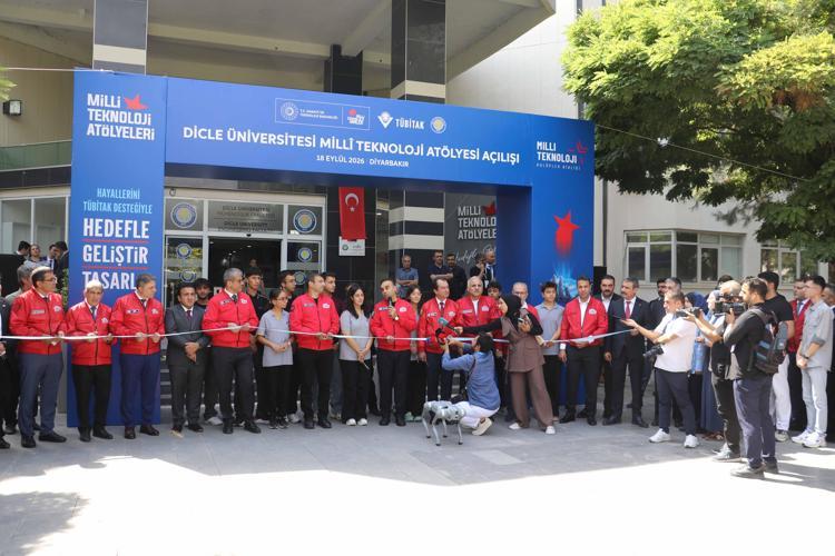 BAKAN KACIR: 100 MİLLİ TEKNOLOJİ ATÖLYESİ’Nİ ÜNİVERSİTE KAMPÜSLERİMİZE KAZANDIRIYORUZ