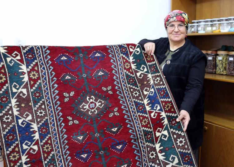 ‘ANNEM HALI DOKURKEN ONA GAZ LAMBASI TUTARDIM’