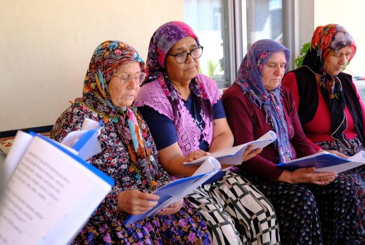 TÜRKİYE’NİN HER YERİNDE SAHNELEMEK İSTİYORUZ