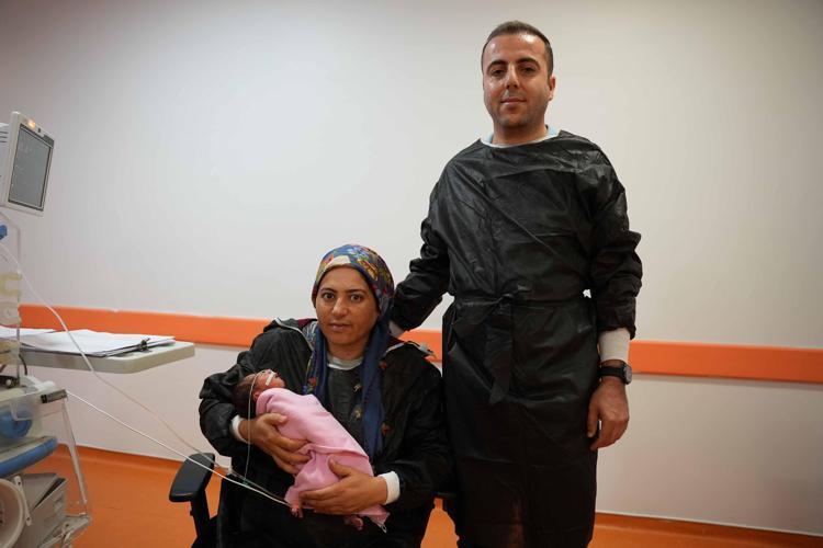 BEBEKLERİMİZİ KUCAĞIMIZA ALDIK