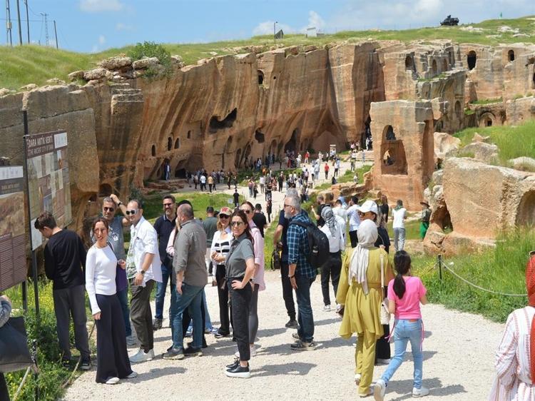 ‘TERÖRSÜZ TÜRKİYE SÜRECİ VE ÇEKİLEN DİZİLERİN ÖNEMLİ KATKISI OLDU’