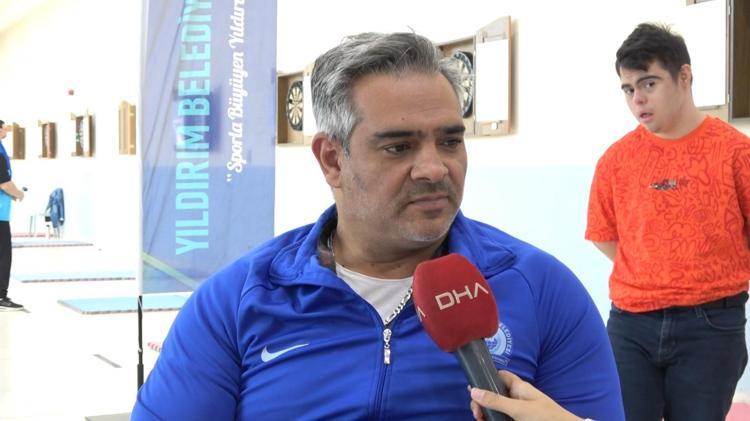 ENGELLİ BİREYLERİN EVDE OTURMASINI İSTEMİYORUZ