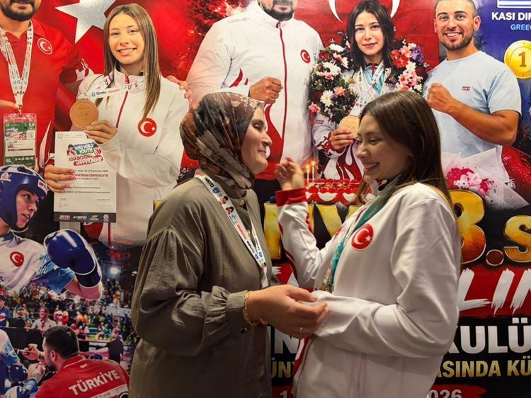 ‘İNANMAK BAŞARMANIN TAMAMIDIR’