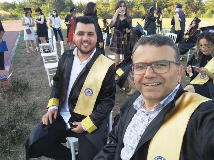 ‘BU YAŞTAN SONRA OKUNUR MU’ DEDİLER, BÖLÜMÜ BİRİNCİ BİTİRDİM’