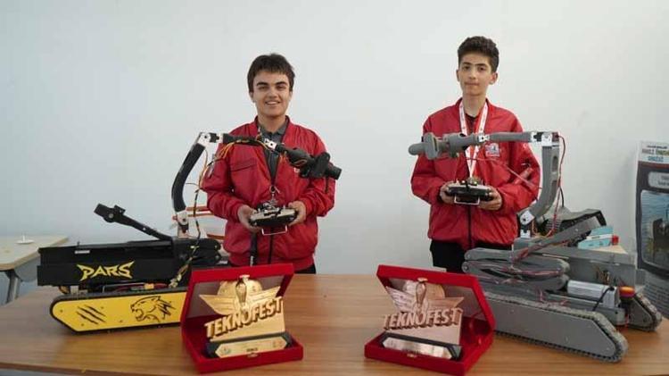 STRATEJİK PALET TERCİHİ VE ASKERİ ALANDA KÖPRÜSÜZ GEÇİŞ